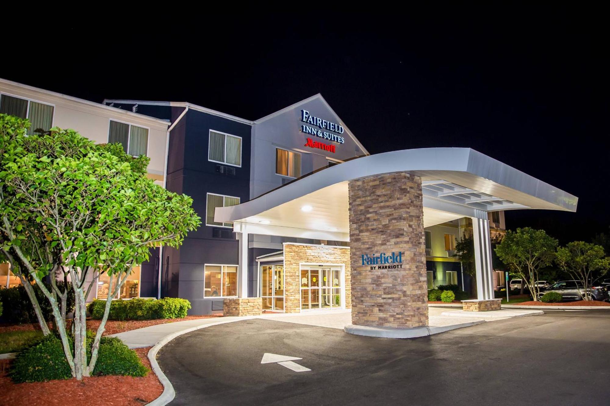 Fairfield Inn & Suites Fredericksburg Exterior foto